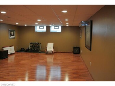 Another angle of the lower level rec room - spacio