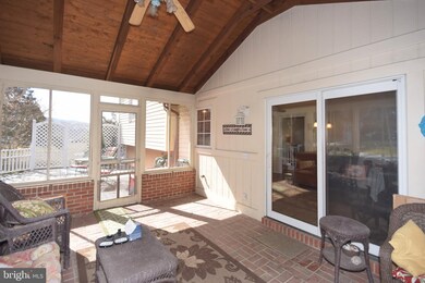 864 Virginia Cir, Strasburg, VA 22657 - photo 5