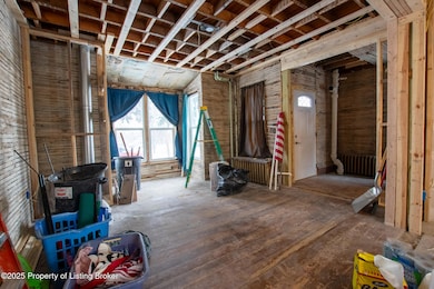 46 5th St W, Dickinson, ND 58601 - photo 2