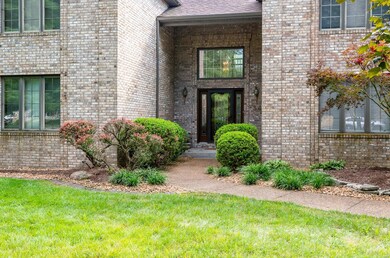 34 Cheshire Dr, Maryville, IL 62062 - photo 2