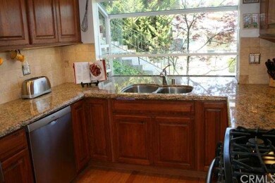 Remodeled kitchen - granite counter tops