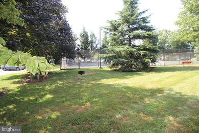 2101 Walsh View Terrace unit 202, Silver Spring, MD 20902 - photo 5