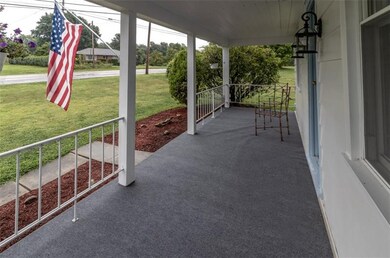 Large front porch for entertaining or just relaxin