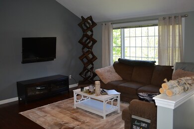 47 Ball Ave unit 47, Bridgewater, MA 02324 - photo 2