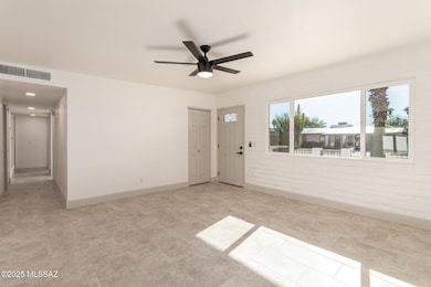 2872 W Vía Del Santo, Tucson, AZ 85741 - photo 5