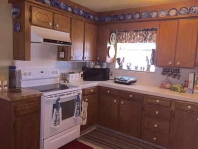 310 E Illinois St, Hooker, OK 73945 - photo 6