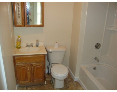 45 W 5th St, Lowell, MA 01850 - photo 4