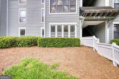 211 Summit North Dr NE unit 211, Atlanta, GA 30324 - photo 3
