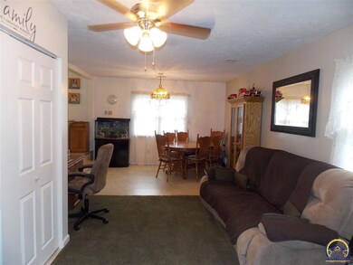 4300 SW 23rd St, Topeka, KS 66614 - photo 5
