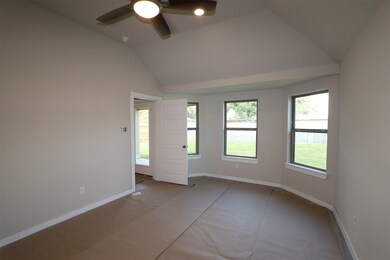 1204 Filly Creek Dr, Alvin, TX 77511 - photo 5