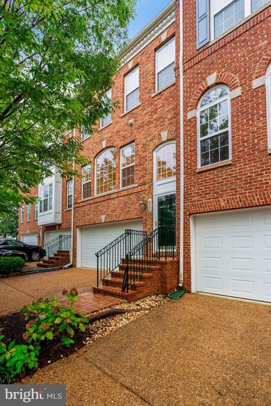 6286 Shackelford Terrace, Alexandria, VA 22312 - photo 3