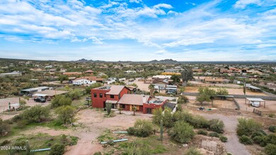 5335 E Pioneer St-3