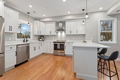 10 Clifton St, Saugus, MA 01906 - photo 3