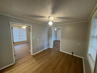 713 Royal St, Columbia, MS 39429 - photo 5