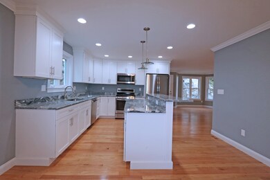 4 Cheriton Rd, West Roxbury, MA 02132 - photo 7