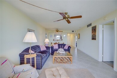 3200 Florida A1a unit 104, Vero Beach, FL 32963 - photo 6
