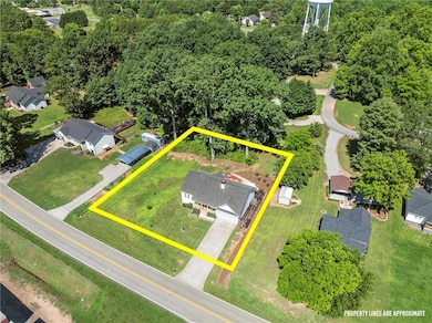 6253 Main St, Lula, GA 30554 - photo 4