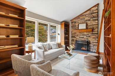 8820 194th St SW, Edmonds, WA 98026 - photo 4