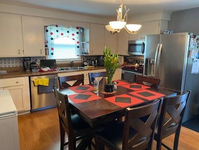 241 Morey St, Manchester, NH 03103 - photo 5