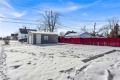 20620 Watson Rd, Maple Heights, OH 44137 - photo 5