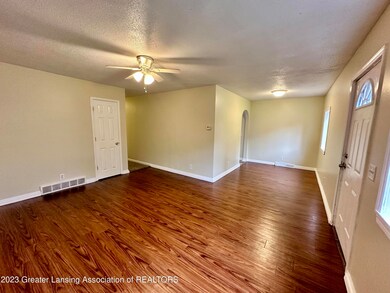 3501 Stabler St, Lansing, MI 48910 - photo 5