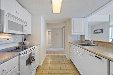 Linwood Arms unit 80, Old Orchard Beach, ME 04064 - photo 5