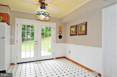 13007 Beechtree Ln, Bowie, MD 20715 - photo 7