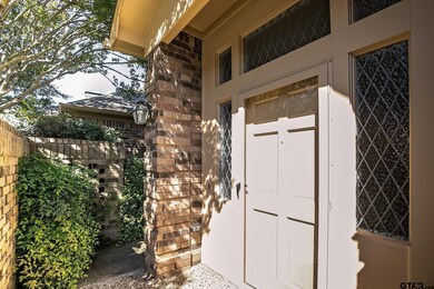 503 Hyde Park Dr, Tyler, TX 75701 - photo 2