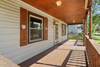 333 N Rensselaer Ave, Griffith, IN 46319 - photo 4