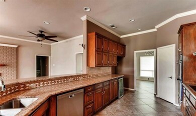 1700 Wimbleton Dr, Bedford, TX 76021 - photo 5