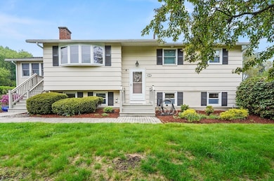 11 Huron Dr, Hudson, MA 01749 - photo 5