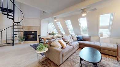 Leatherback-306B-Living-Room