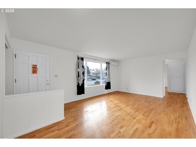 560 Hayden Bridge Way, Springfield, OR 97477 - photo 6