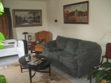 19 Bakers Alley, Walnutport Borough, PA 18088 - photo 5