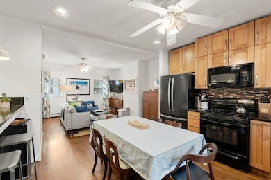 256 E St unit 1, Boston, MA 02127 - photo 3