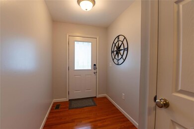 6836 Hampshire Ct, Maryville, IL 62062 - photo 2