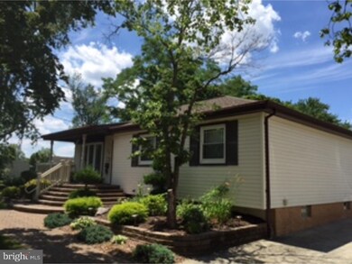 11 Hamilton Ave, Berlin, NJ 08009 - photo 2