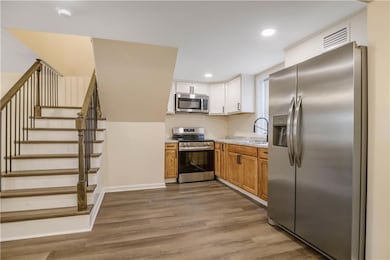 462 Rickarby St, Mobile, AL 36606 - photo 6