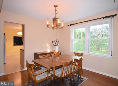 200 Lenape Dr, Doylestown, PA 18901 - photo 5