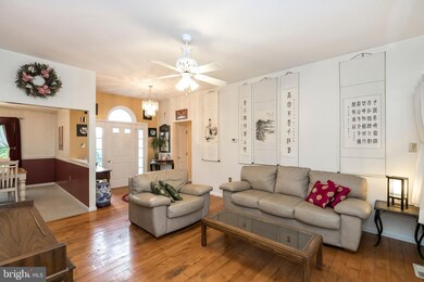 246 Indian Ln, Boyertown, PA 19512 - photo 4