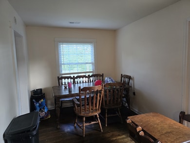 513 Parrish St, Lawrenceburg, TN 38464 - photo 5