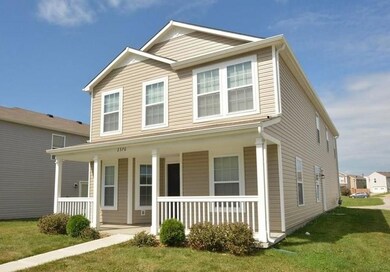 2376 Blackthorn Dr, Franklin, IN 46131 - photo 2