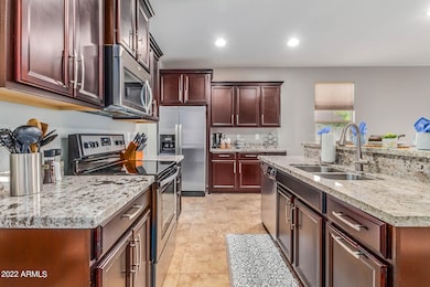 6770 S Tucana Ln, Gilbert, AZ 85298 - photo 3