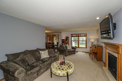 5219 Snapdragon Trail, Fitchburg, WI 53711 - photo 6