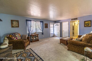 308 N Chestnut St, Bloomfield, NM 87413 - photo 4