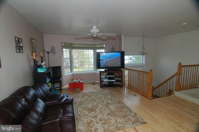 1350 Triwater Ct, Stoney Beach, MD 21226 - photo 2