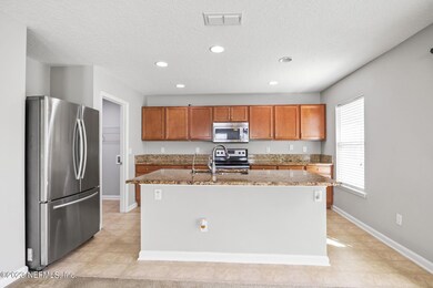 11871 Alexandra Dr, Jacksonville, FL 32218 - photo 4