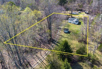 7540 Damon Road approx lot lines b