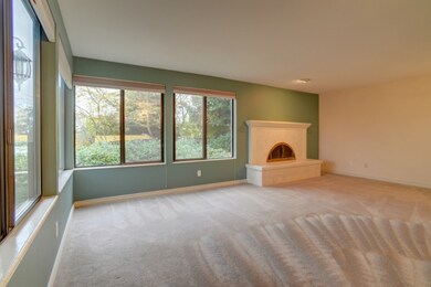 3434 25th Ave W unit 201, Seattle, WA 98199 - photo 2