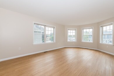 85 Kenberma Rd, Worcester, MA 01604 - photo 4